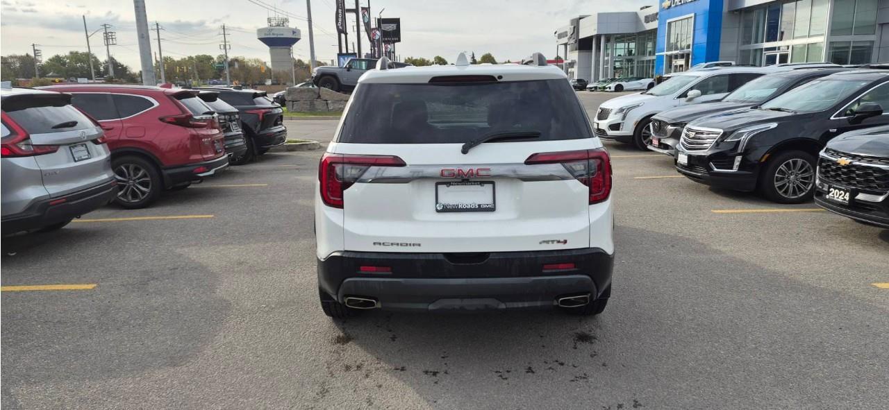 2020 GMC Acadia AT4 All-Wheel Drive Photo