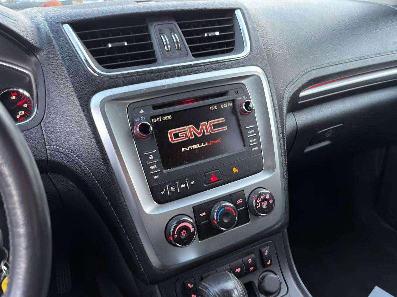 2014 GMC Acadia SLE2 Photo