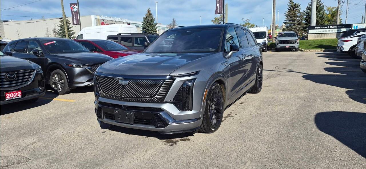 2026 Cadillac VISTIQ Platinum 4dr All-Wheel Drive Photo0