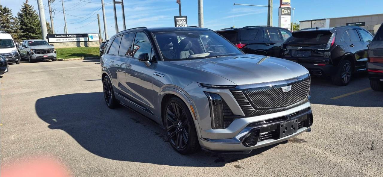 2026 Cadillac VISTIQ Platinum 4dr All-Wheel Drive Photo