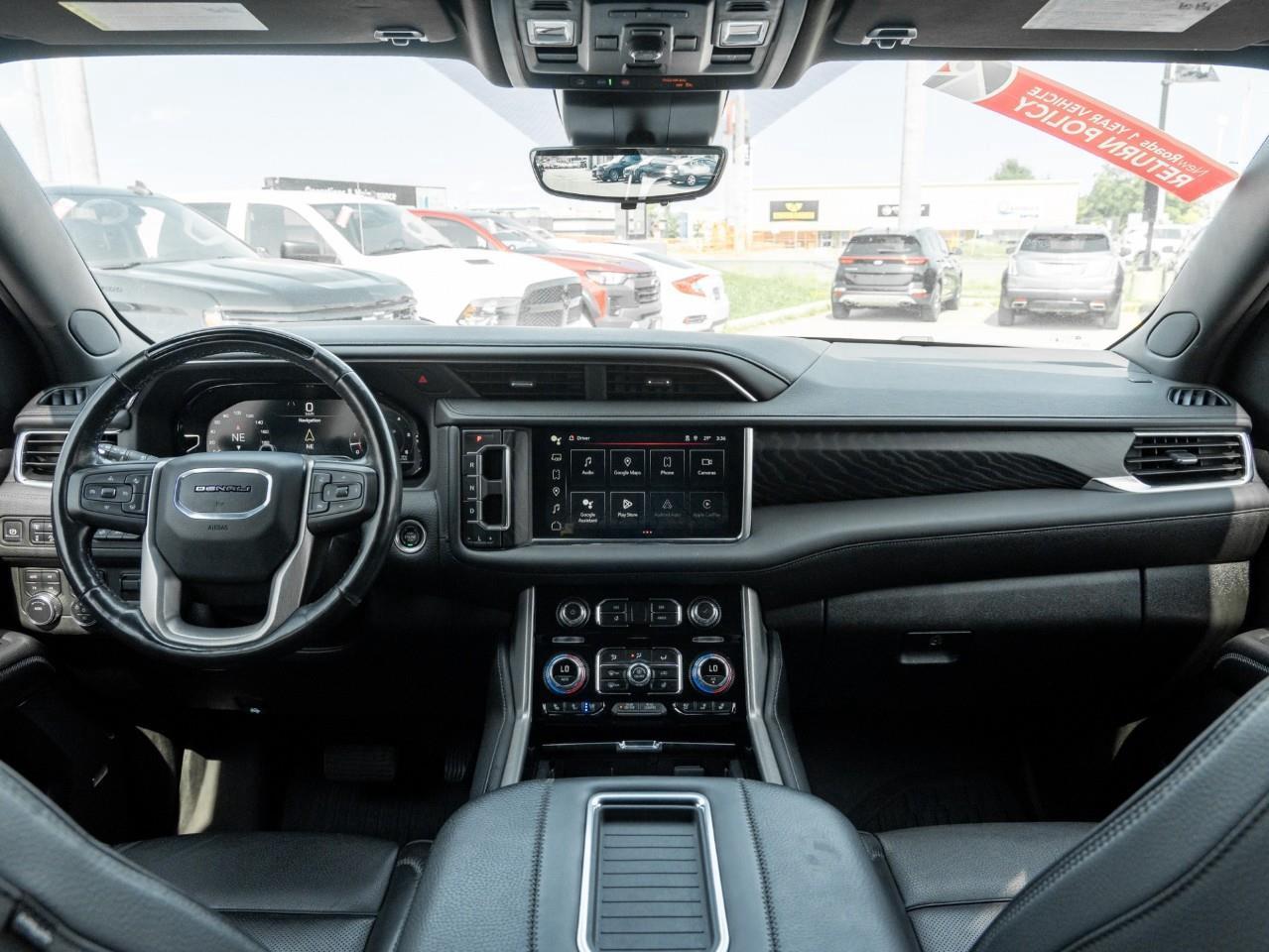 2024 GMC Yukon Denali 4dr 4x4 Photo