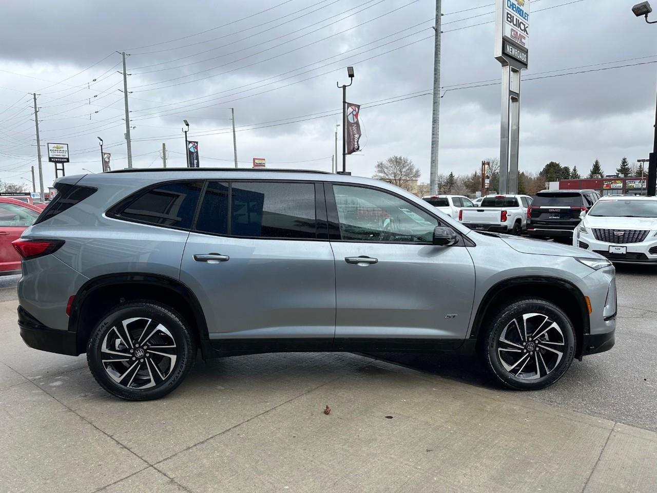 2025 Buick Enclave Sport Touring 4dr All-Wheel Drive Photo