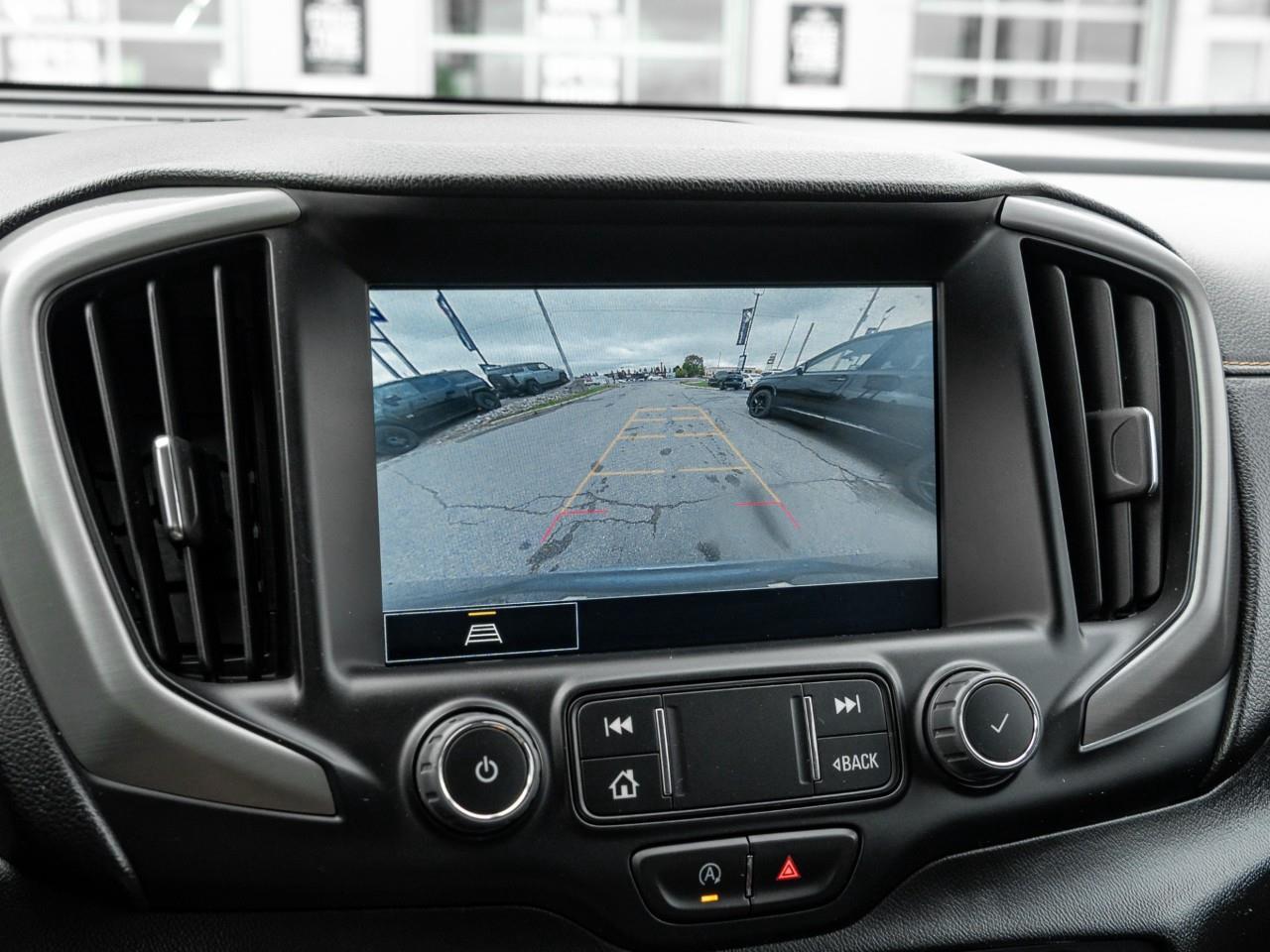 2023 GMC Terrain AT4 All-Wheel Drive Photo