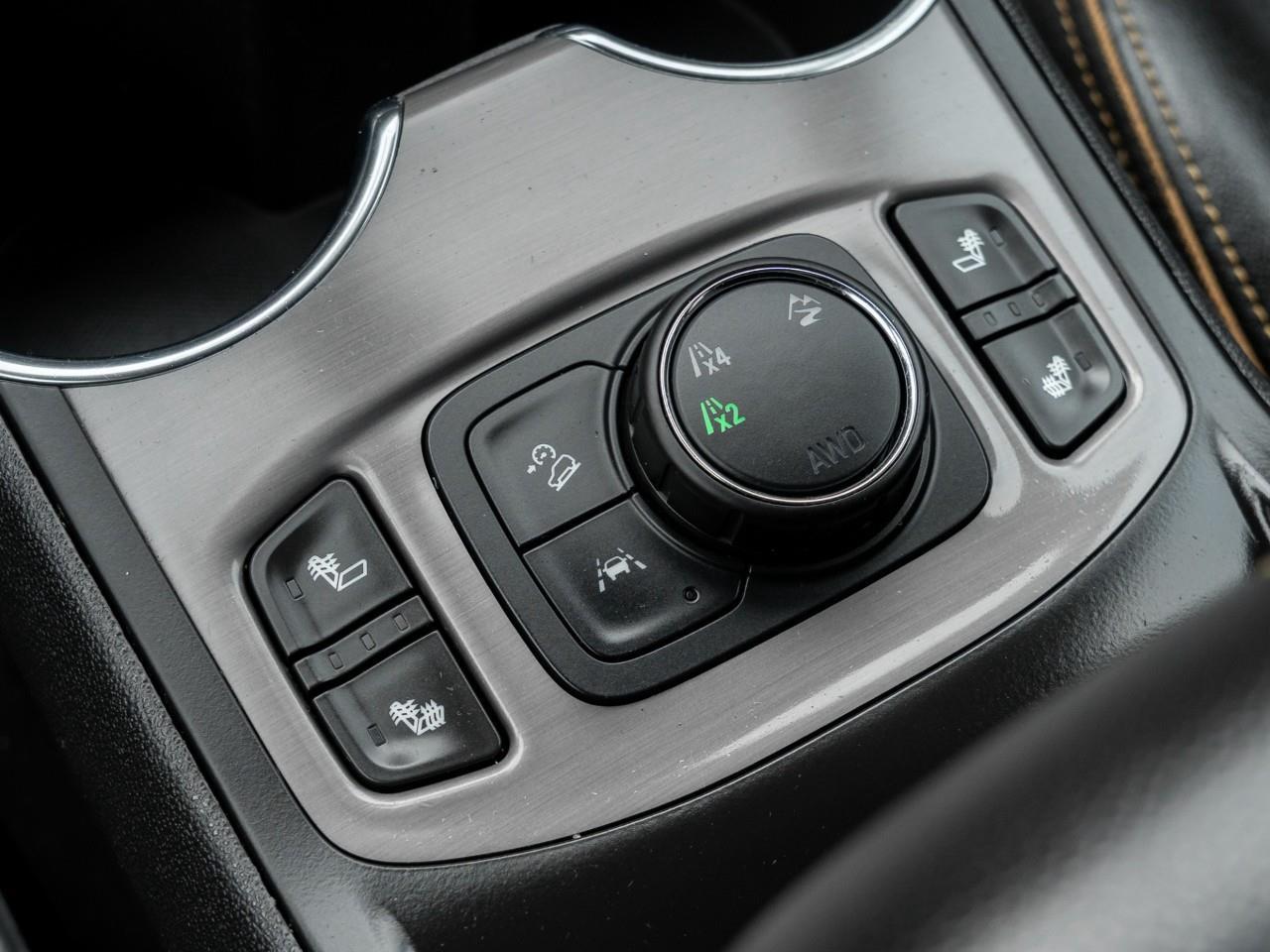 2023 GMC Terrain AT4 All-Wheel Drive Photo