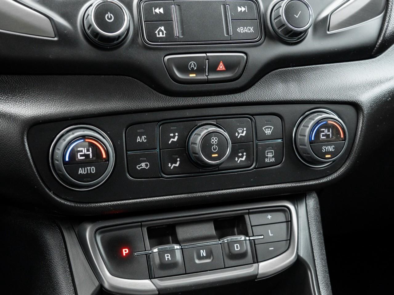 2023 GMC Terrain AT4 All-Wheel Drive Photo