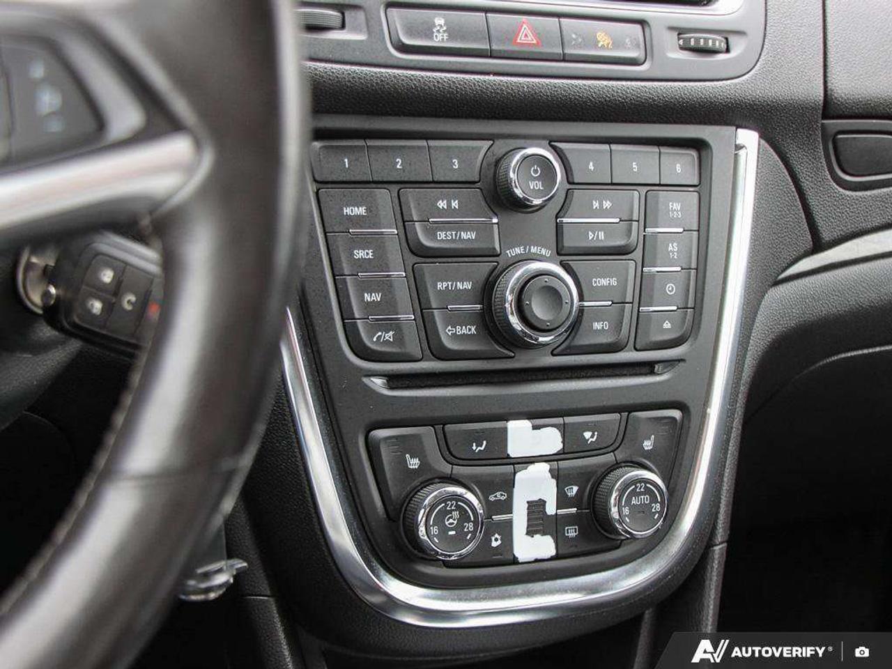 2015 Buick Encore 1.4L 4-CYL, AWD, ALLOYS, LEATHER, BOSE, SUNROOF, 1-OWNER, AS-TRADED! Photo