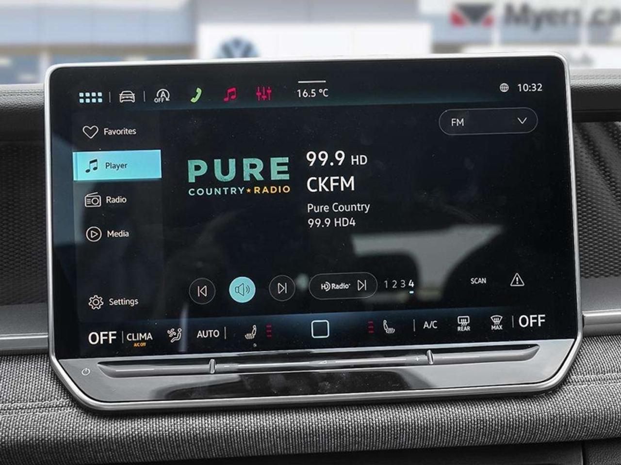 2027 Volkswagen Tiguan Trendline Photo