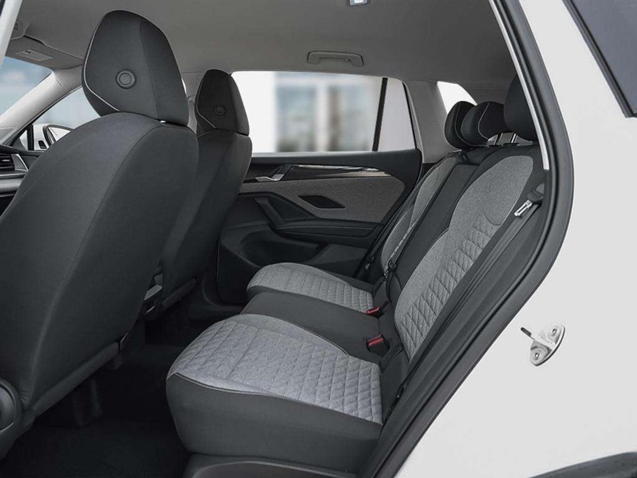2027 Volkswagen Tiguan Trendline Photo