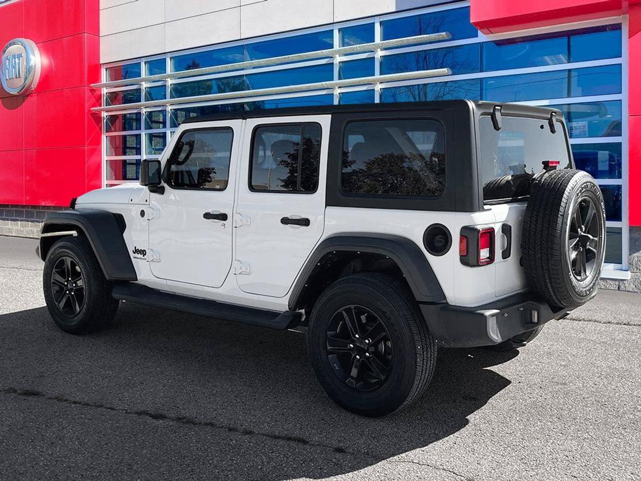 2023 Jeep Wrangler Sport Altitude | One Owner | Low KMS | Clean Carfax Report | Fully Certified | Ontario Vehicle | Photo