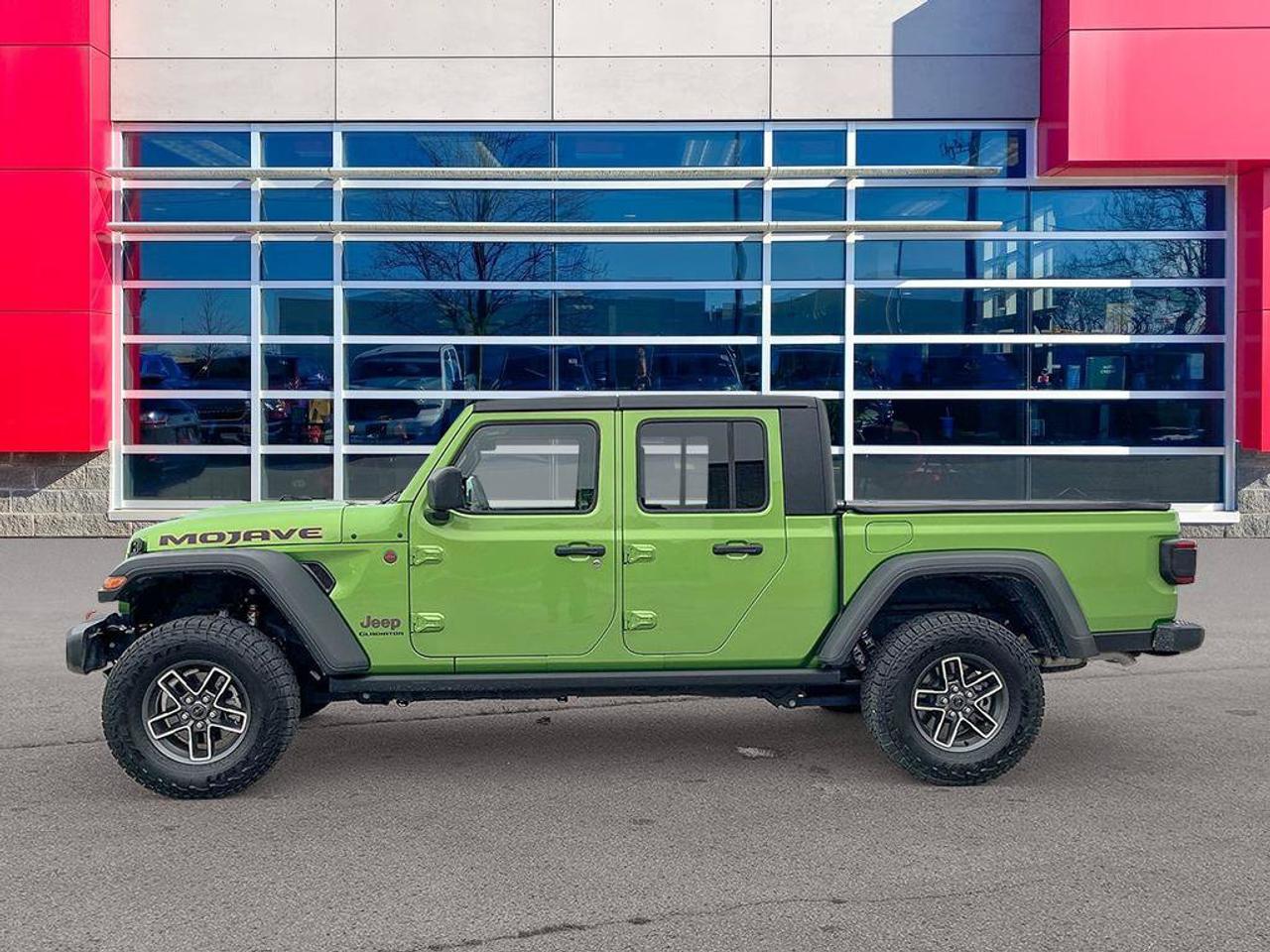 2026 Jeep Gladiator Mojave | One Owner | Clean CarFax | Low KMS | Great Value | Factory Warranty | Ontario Vehicle | Photo1