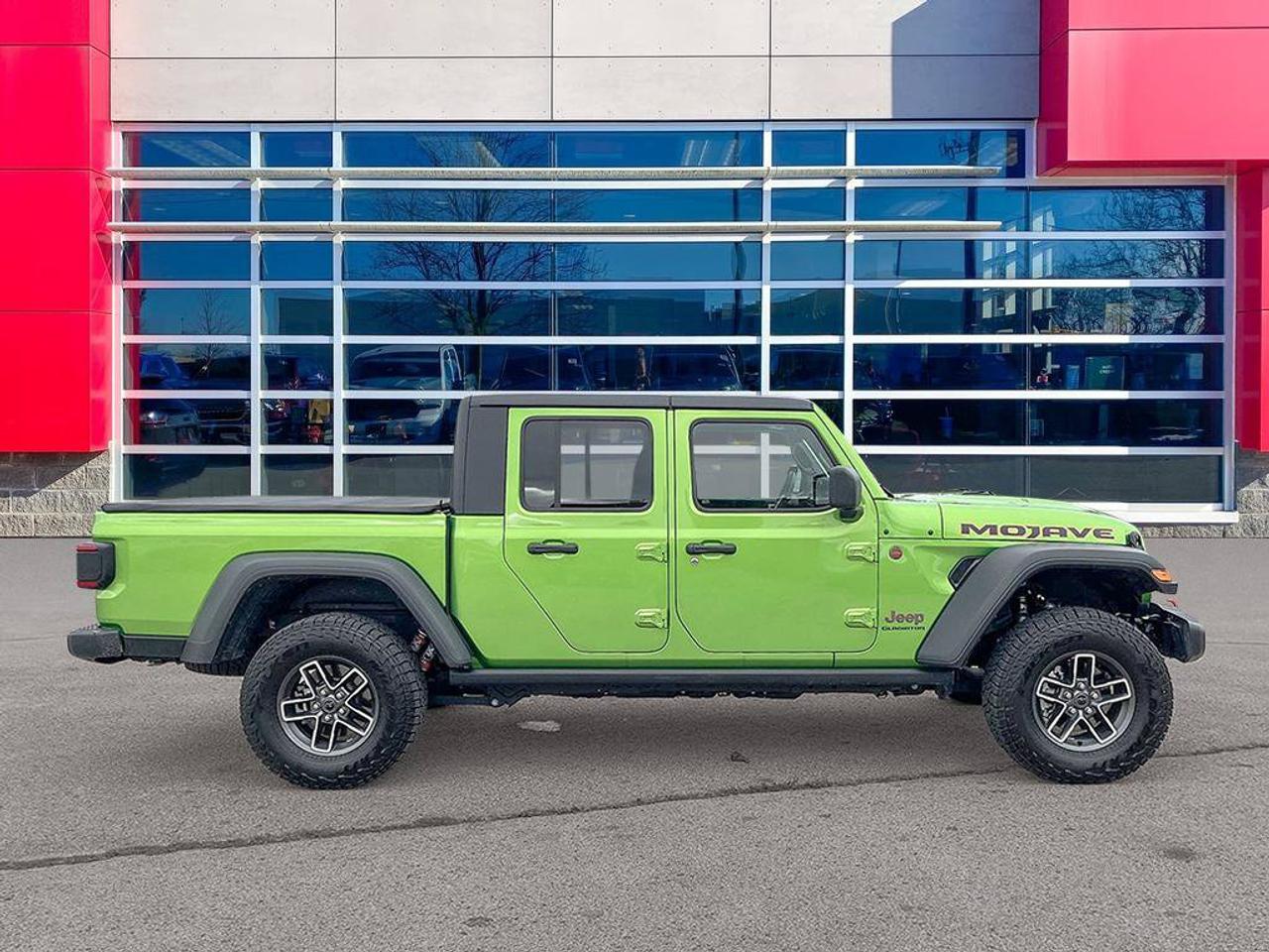2026 Jeep Gladiator Mojave | One Owner | Clean CarFax | Low KMS | Great Value | Factory Warranty | Ontario Vehicle | Photo