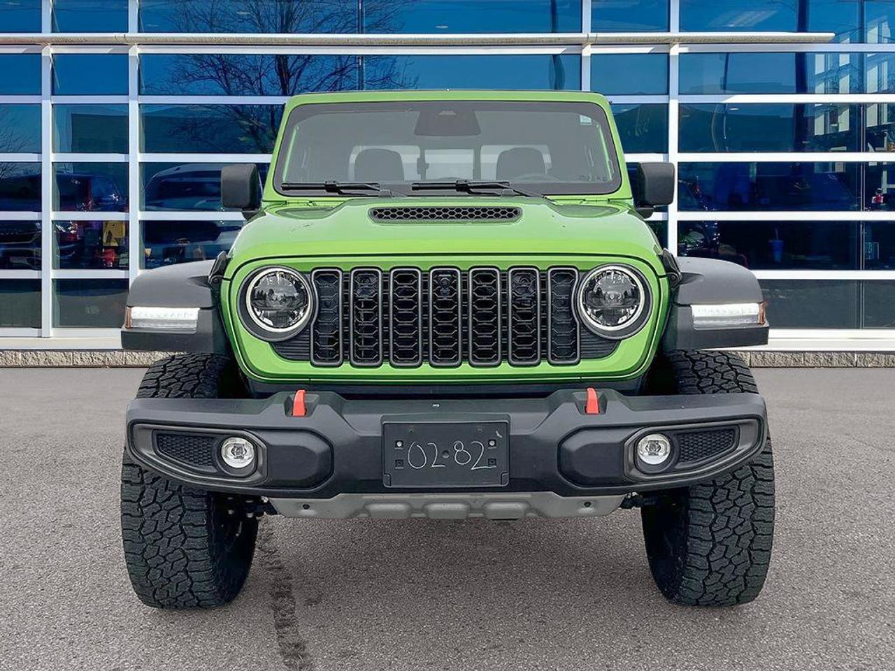 2026 Jeep Gladiator Mojave | One Owner | Clean CarFax | Low KMS | Great Value | Factory Warranty | Ontario Vehicle | Photo