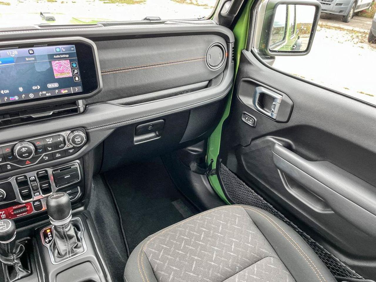 2026 Jeep Gladiator Mojave | One Owner | Clean CarFax | Low KMS | Great Value | Factory Warranty | Ontario Vehicle | Photo
