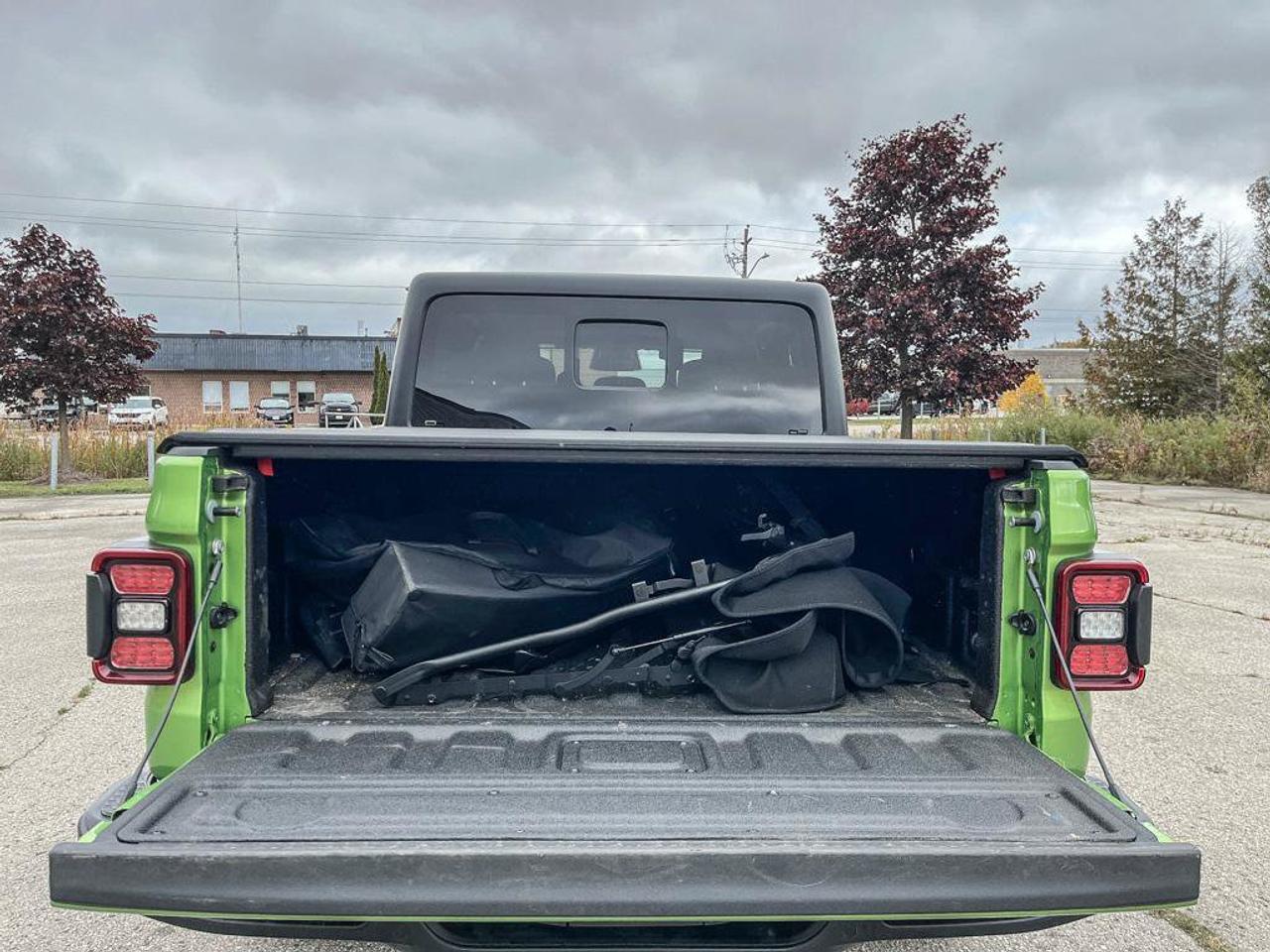 2026 Jeep Gladiator Mojave | One Owner | Clean CarFax | Low KMS | Great Value | Factory Warranty | Ontario Vehicle | Photo