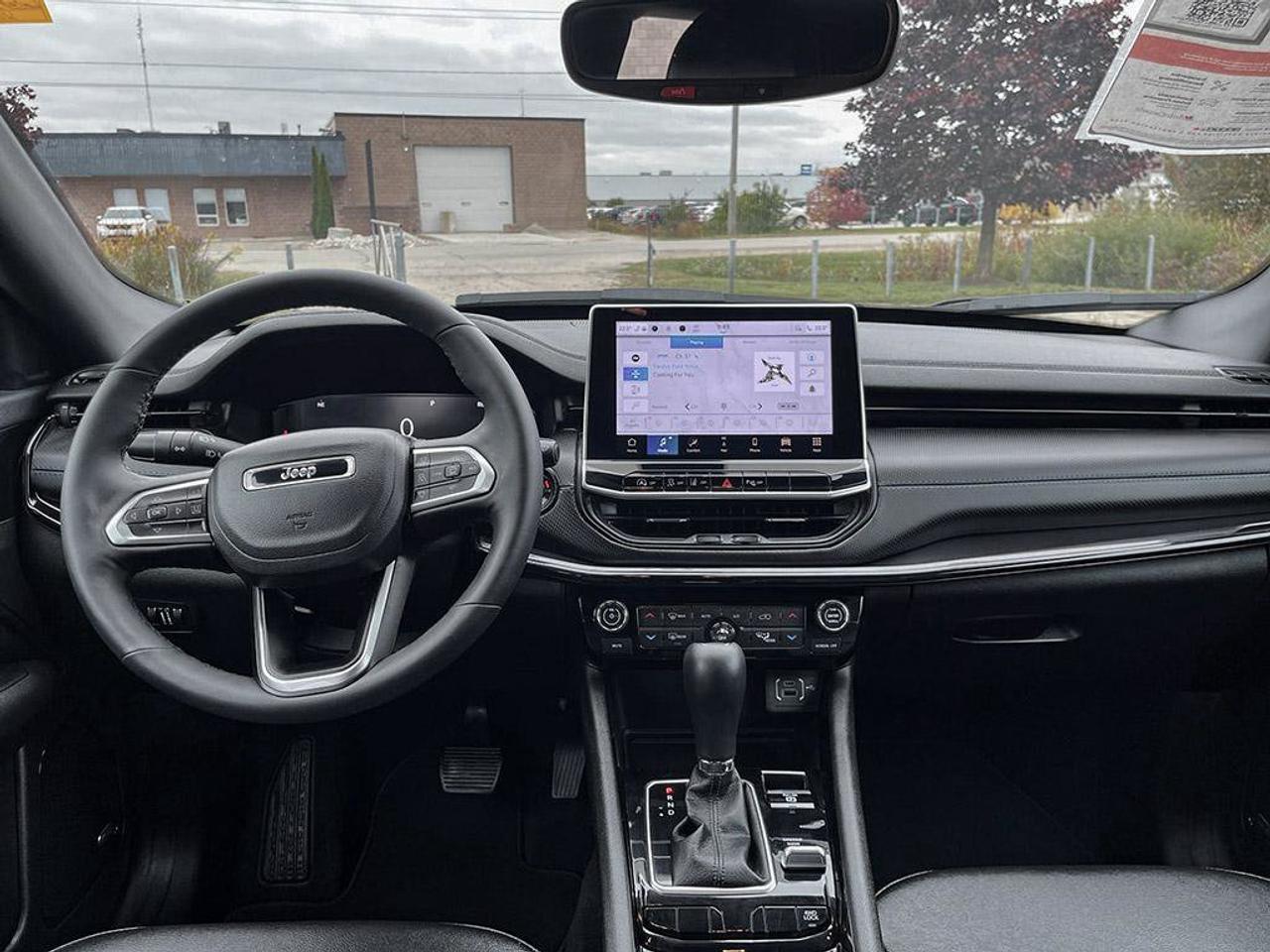 2026 Jeep Compass Limited | Clean CarFax Report | Low KMS | Ontario Vehicle | Great Value | Still Smells New | Photo