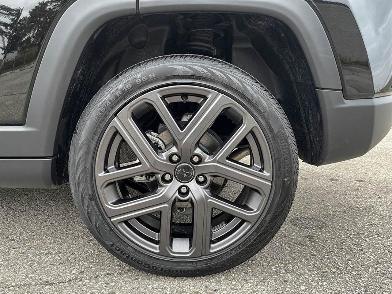 2026 Jeep Compass Limited | Clean CarFax Report | Low KMS | Ontario Vehicle | Great Value | Still Smells New | Photo