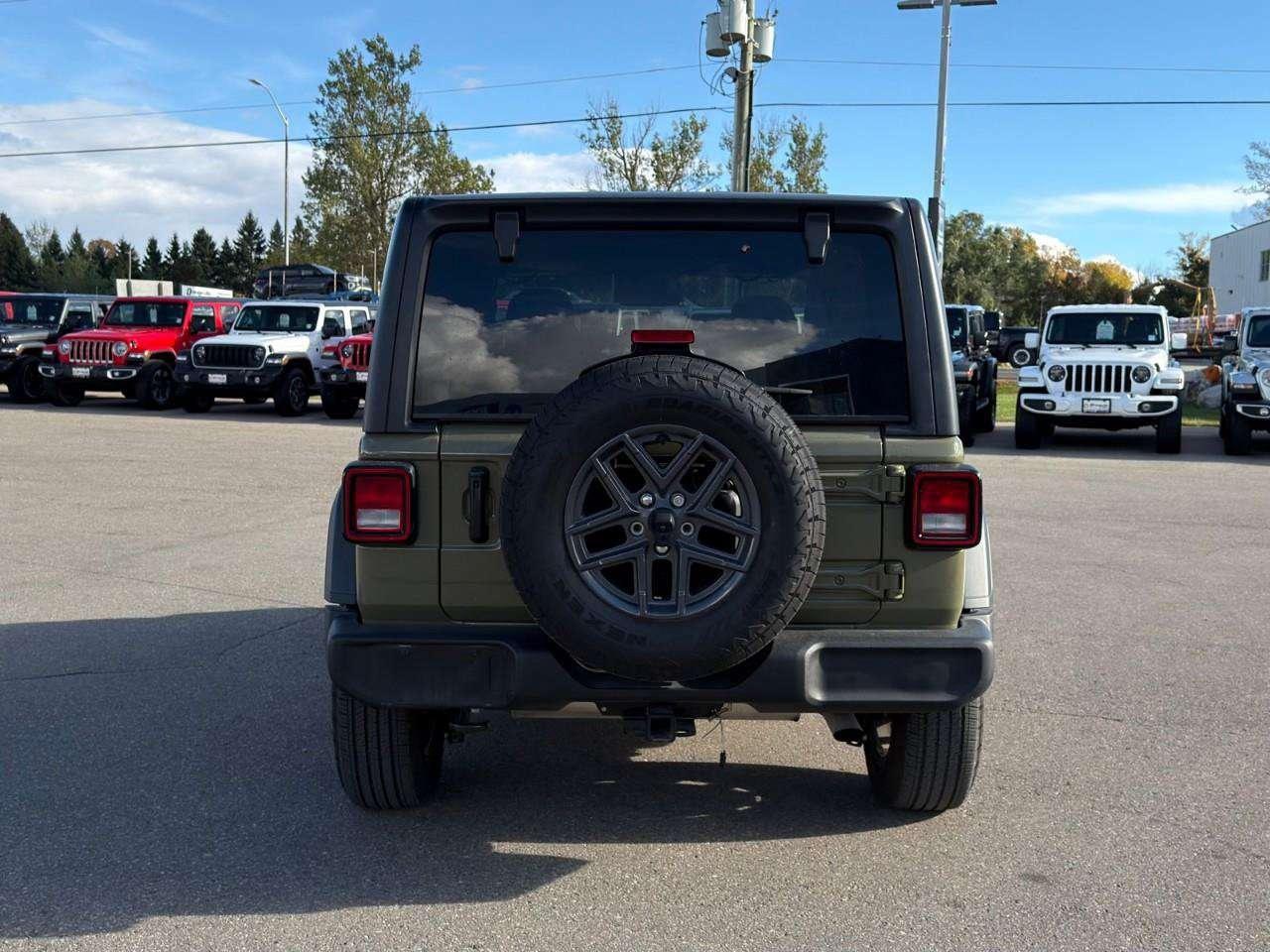 2026 Jeep Wrangler ACCIDENT FREE   HTD SEATS   MANUAL Photo