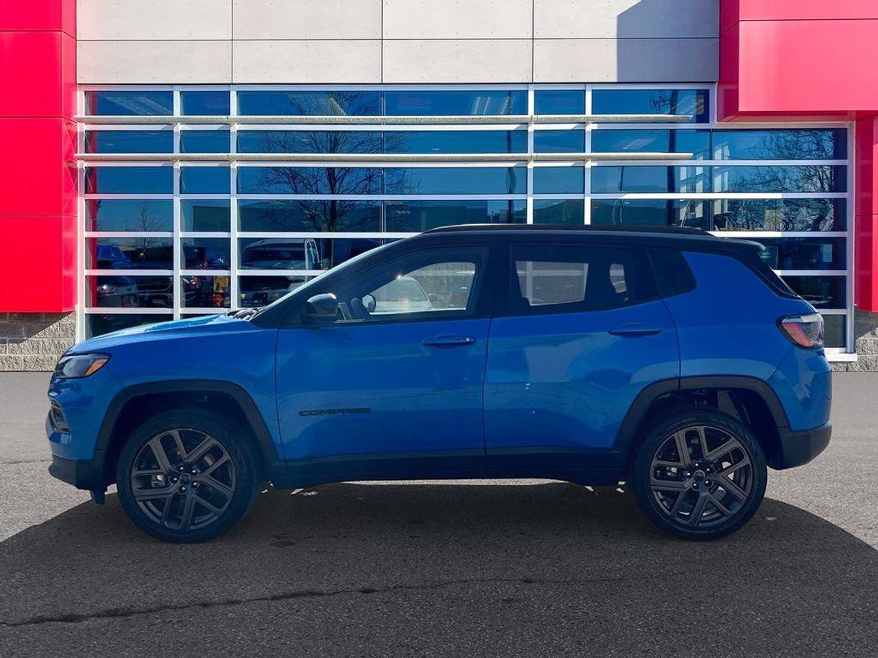 2026 Jeep Compass Limited | Hydro Blue | One Owner | Clean Carfax Report | Ontario Vehicle | Great Value | Loaded! | Photo1