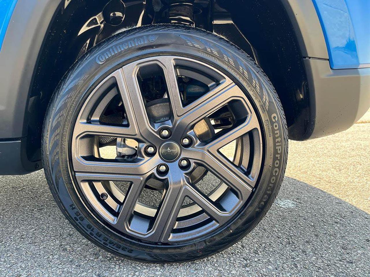 2026 Jeep Compass Limited | Hydro Blue | One Owner | Clean Carfax Report | Ontario Vehicle | Great Value | Loaded! | Photo