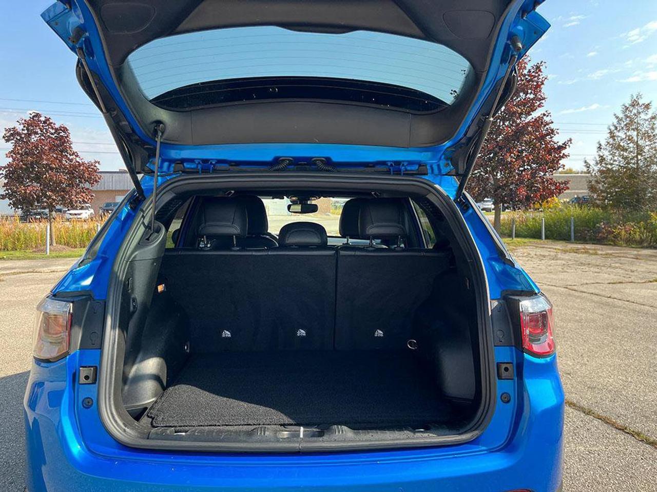 2026 Jeep Compass Limited | Hydro Blue | One Owner | Clean Carfax Report | Ontario Vehicle | Great Value | Loaded! | Photo