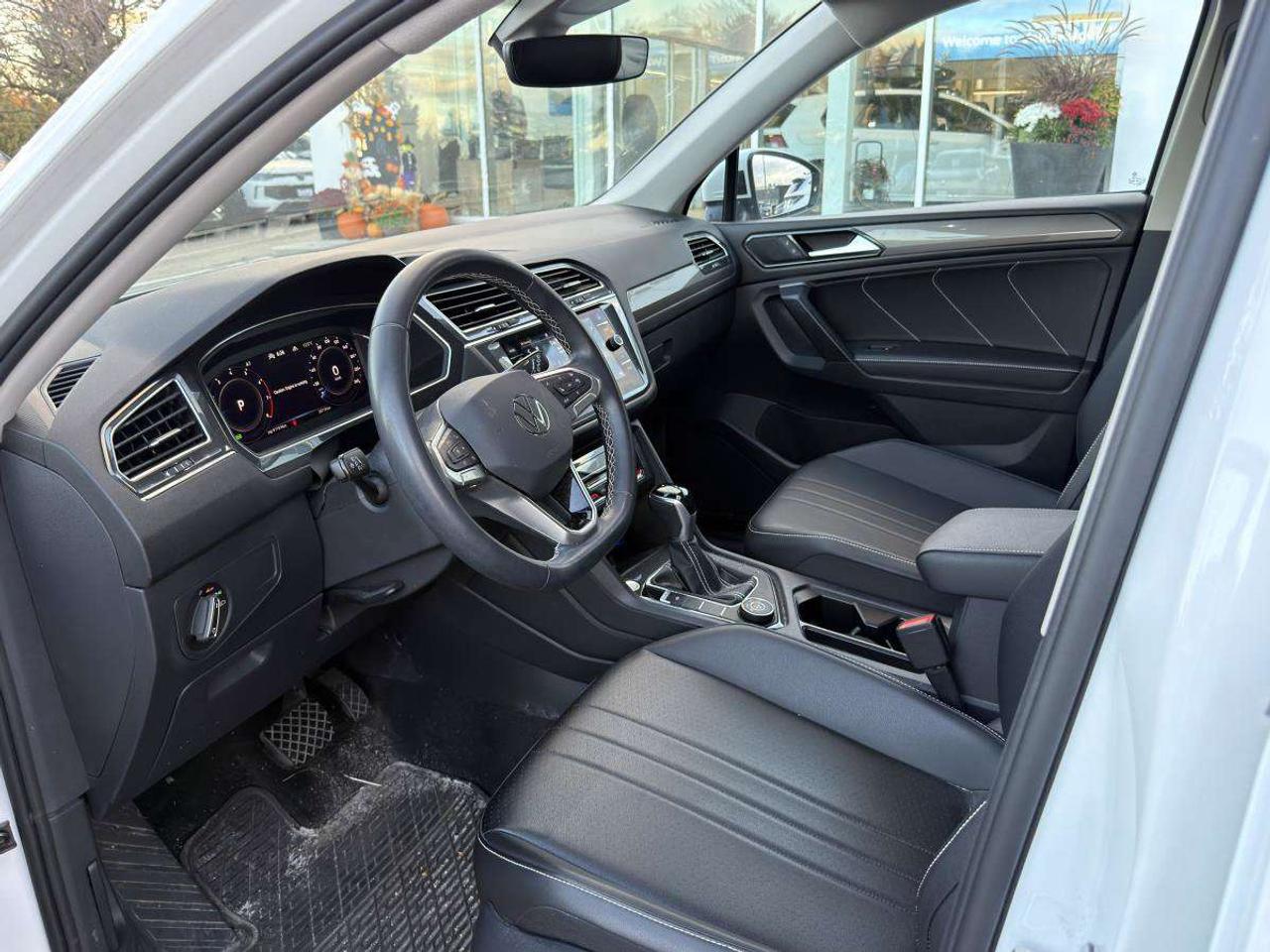 2023 Volkswagen Tiguan COMFORTLINE Photo