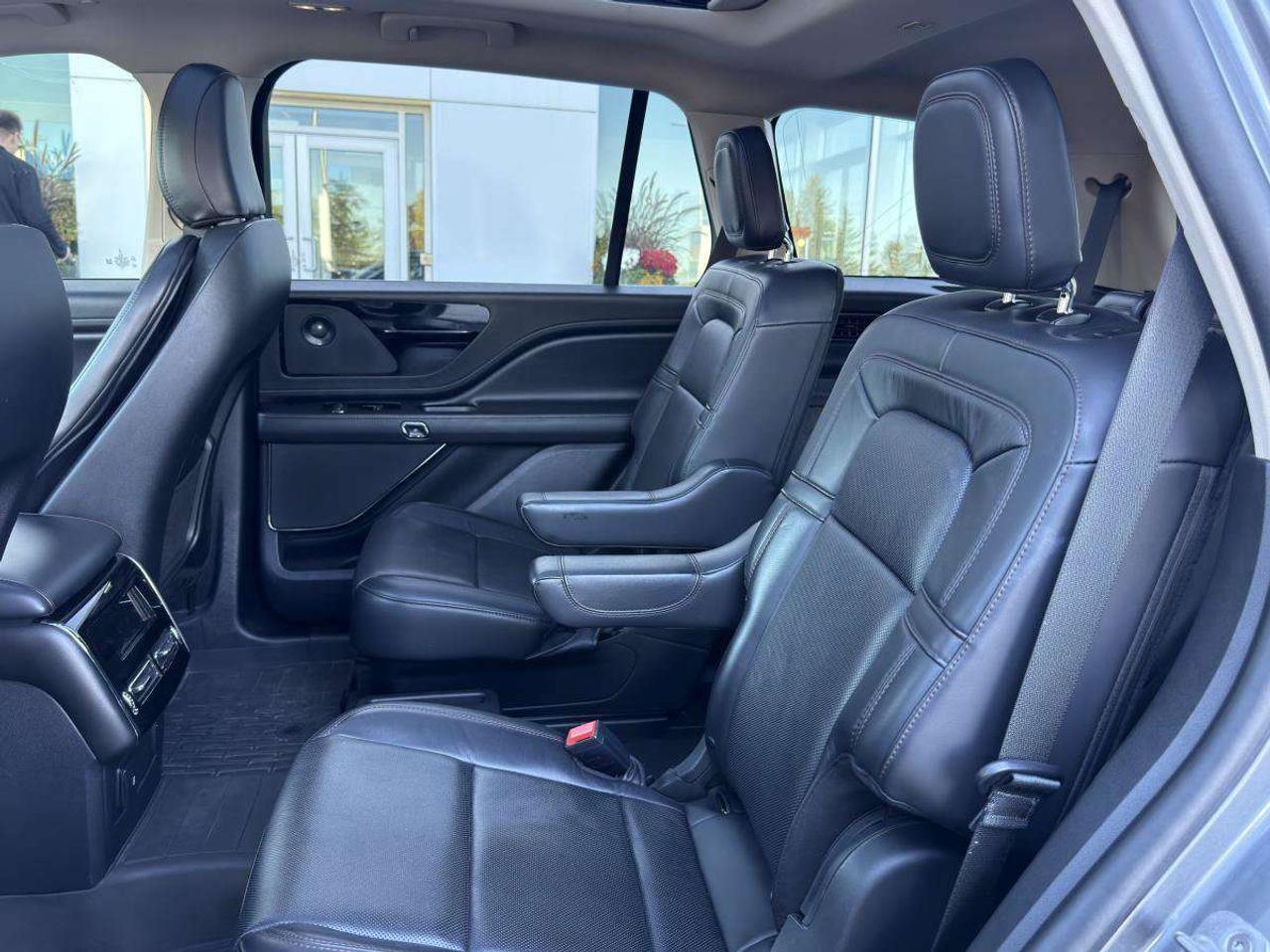 2021 Lincoln Aviator Reserve Photo