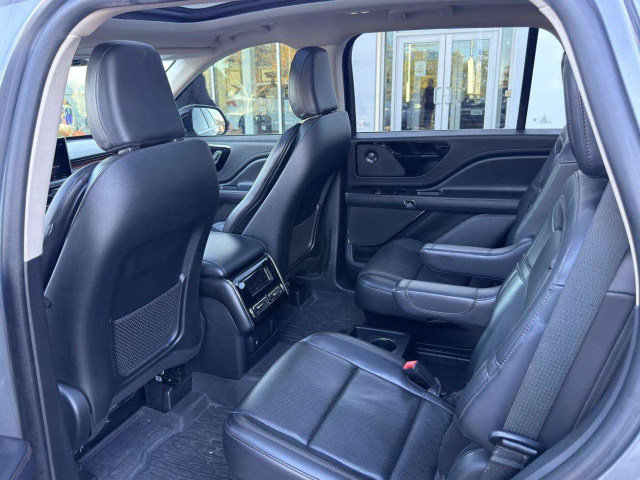 2021 Lincoln Aviator Reserve Photo