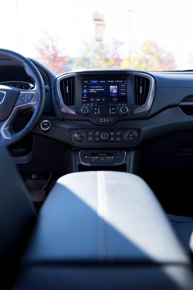 2024 GMC Terrain AT4 4dr All-Wheel Drive Photo