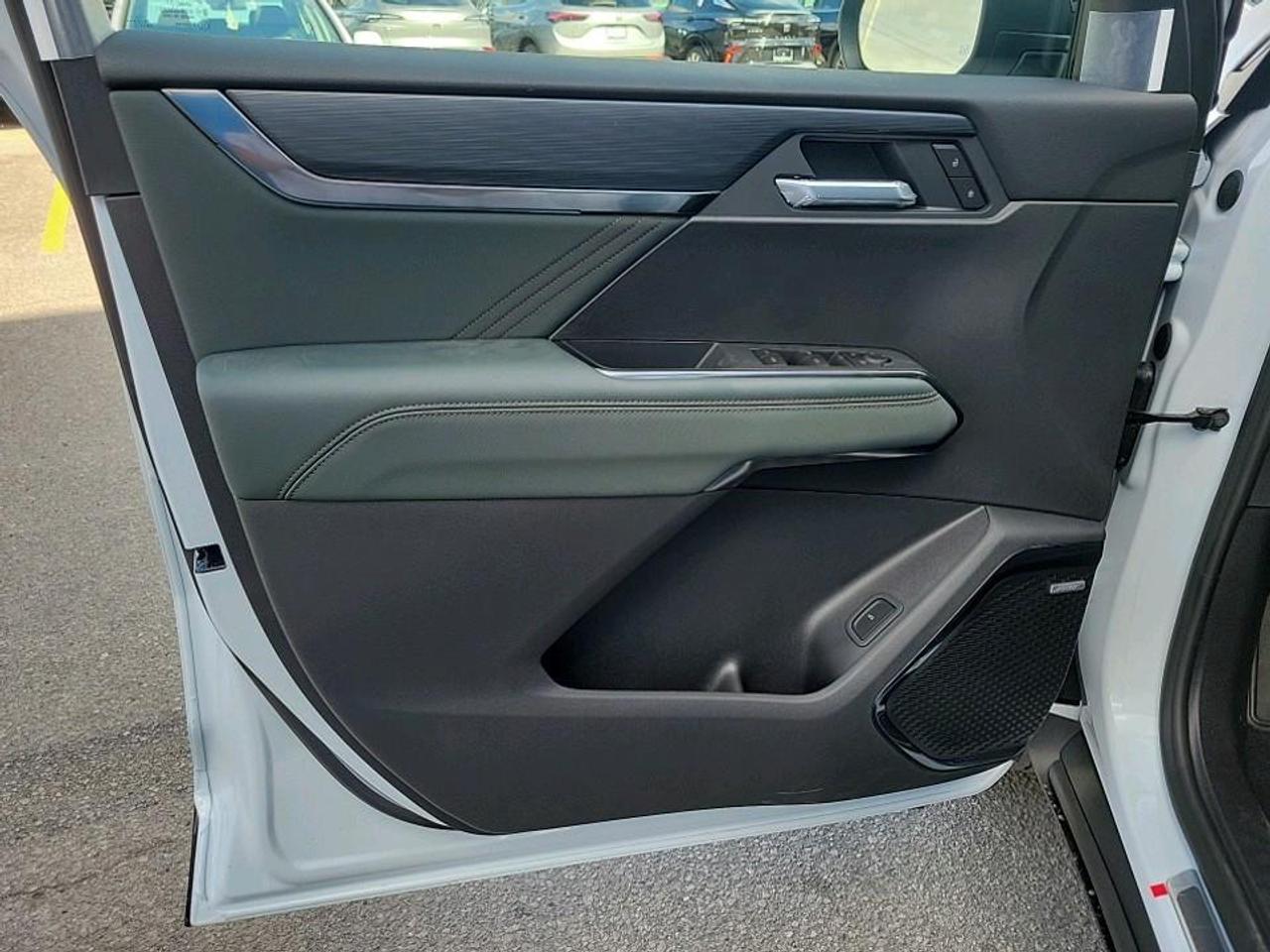 2026 GMC Acadia AT4 4dr All-Wheel Drive Photo
