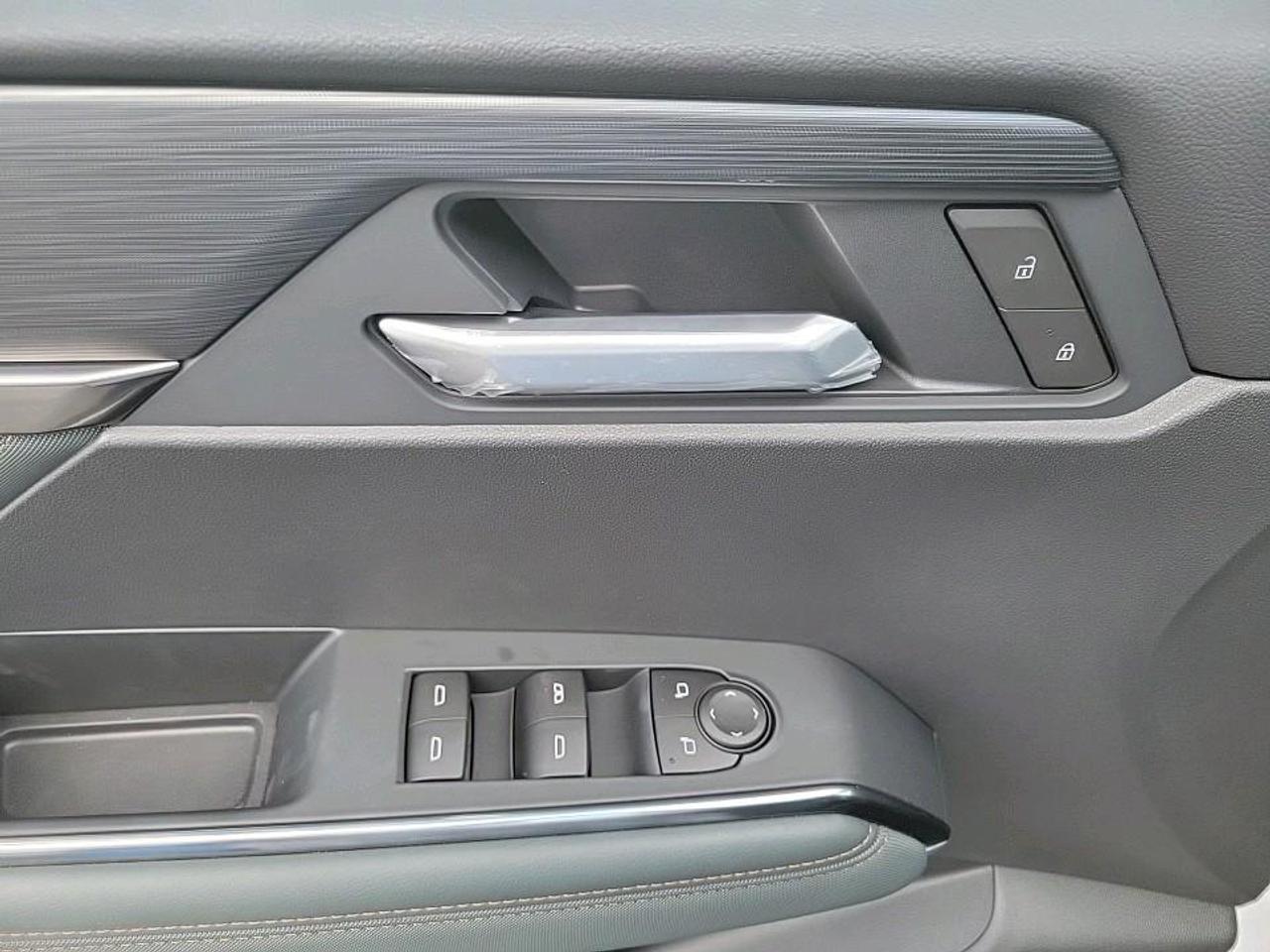 2026 GMC Acadia AT4 4dr All-Wheel Drive Photo
