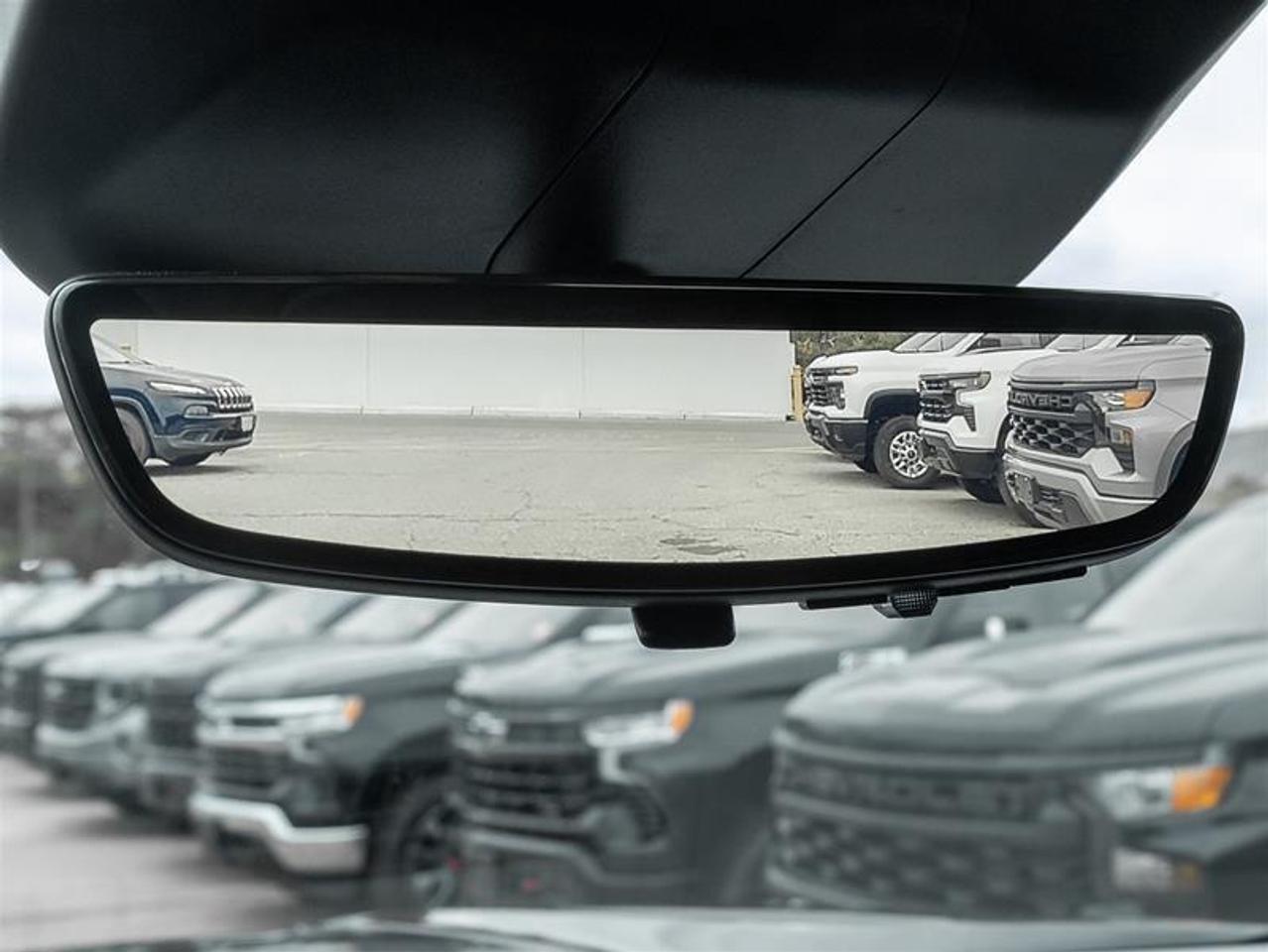 2023 Cadillac Escalade ESV Premium Luxury Platinum 4x4 Photo
