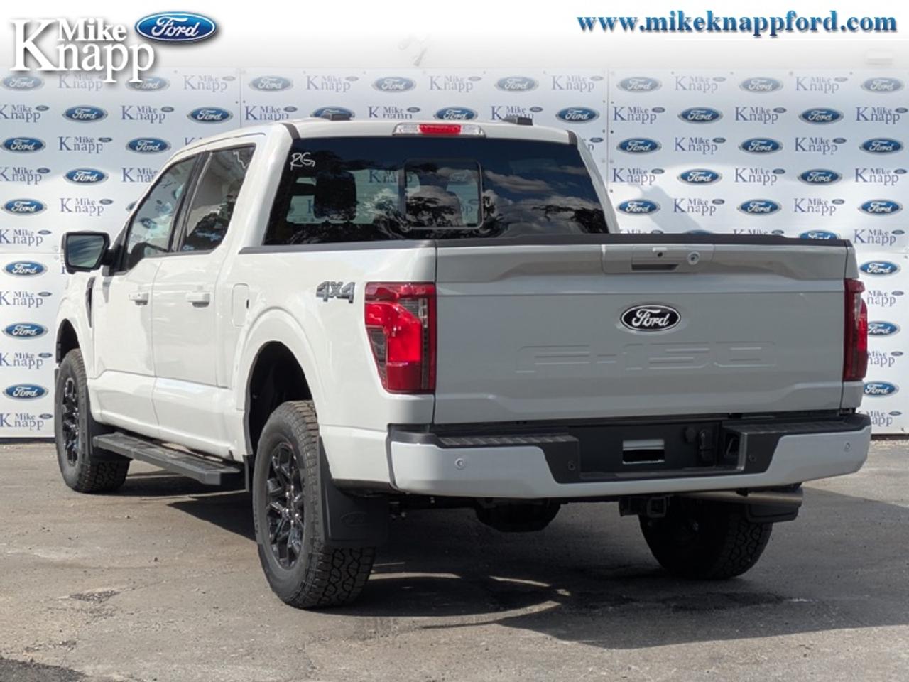 2026 Ford F-150 XLT Photo2