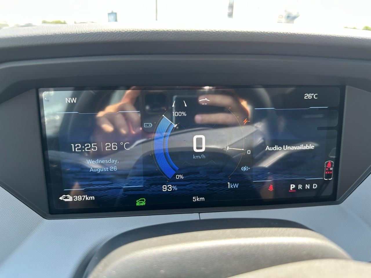 2027 Chevrolet Bolt RS 4dr Photo