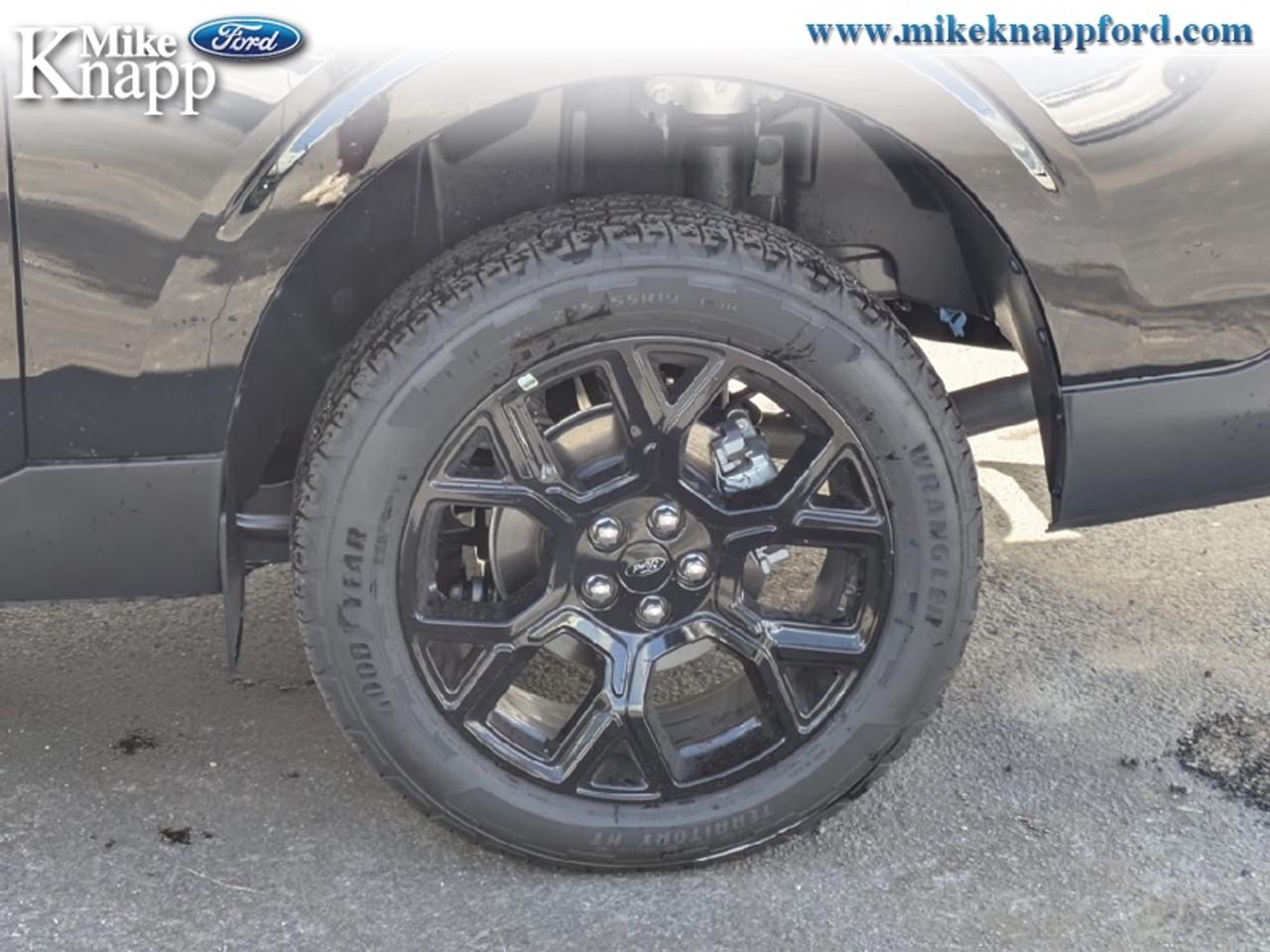 2026 Ford Maverick Lariat Photo