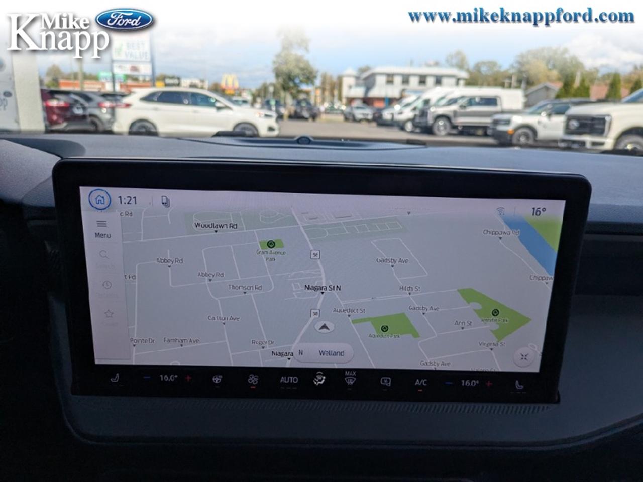 2026 Ford Maverick Lariat Photo