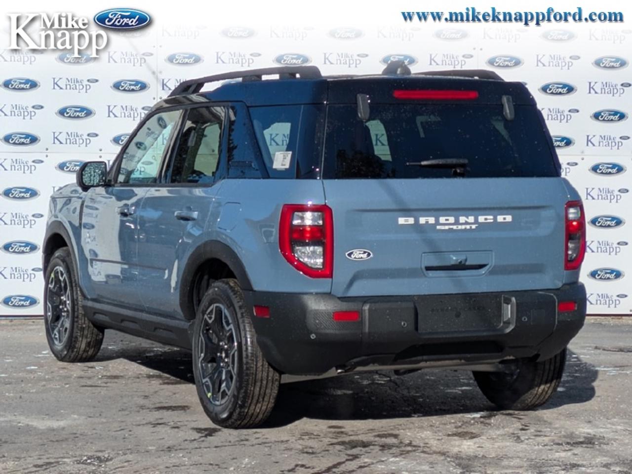 2026 Ford Bronco Sport Outer Banks Photo2