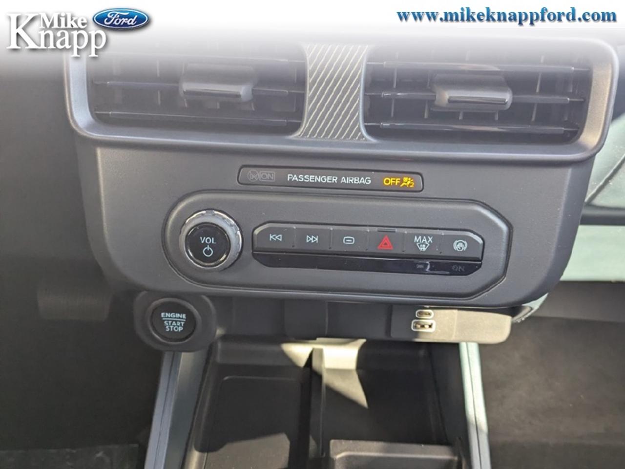 2026 Ford Maverick XLT Photo