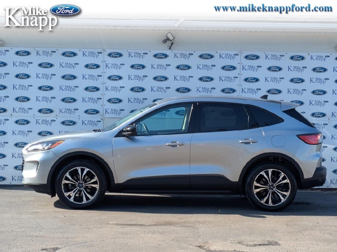 2022 Ford Escape SE Photo1