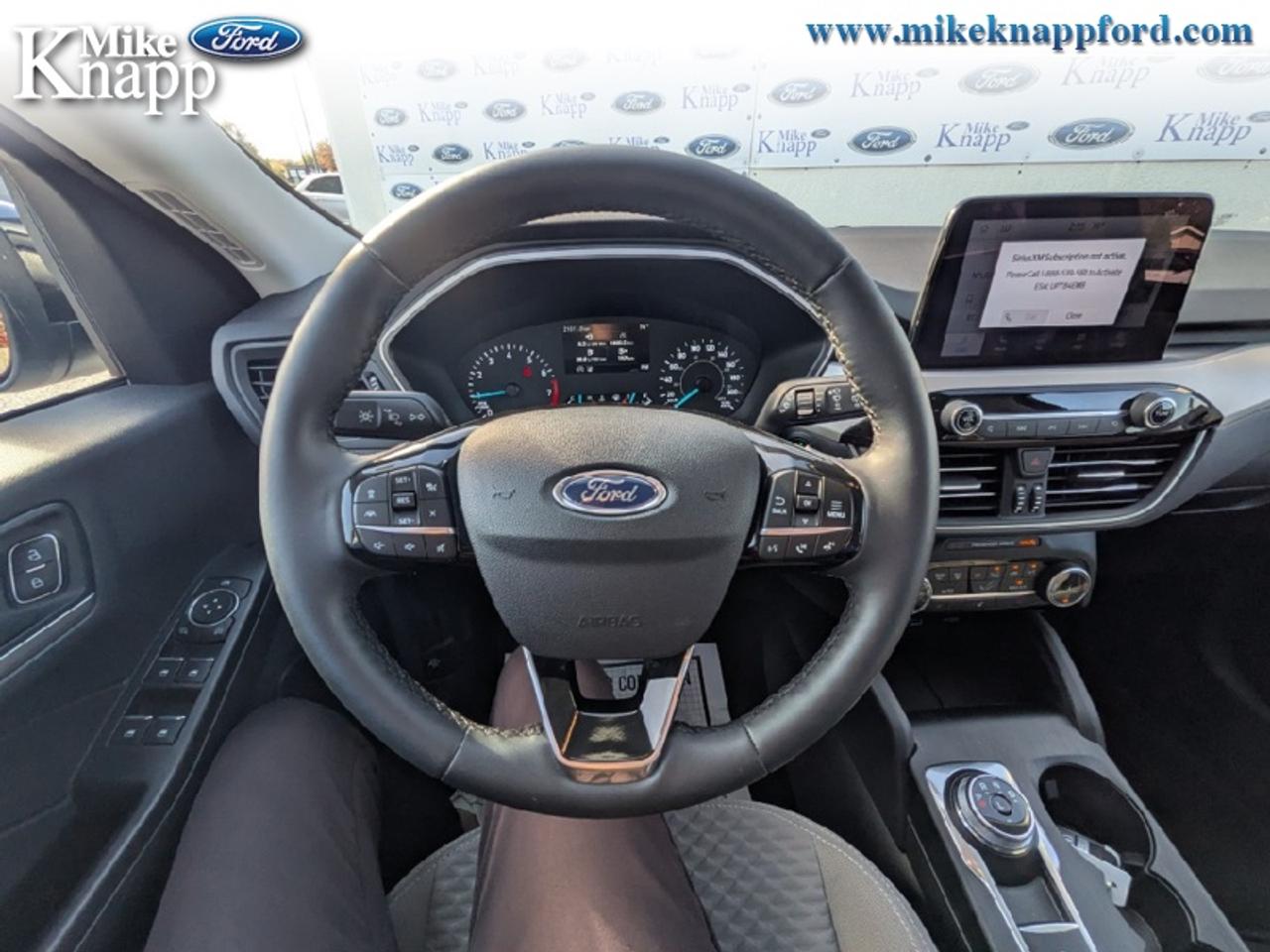 2022 Ford Escape SE Photo