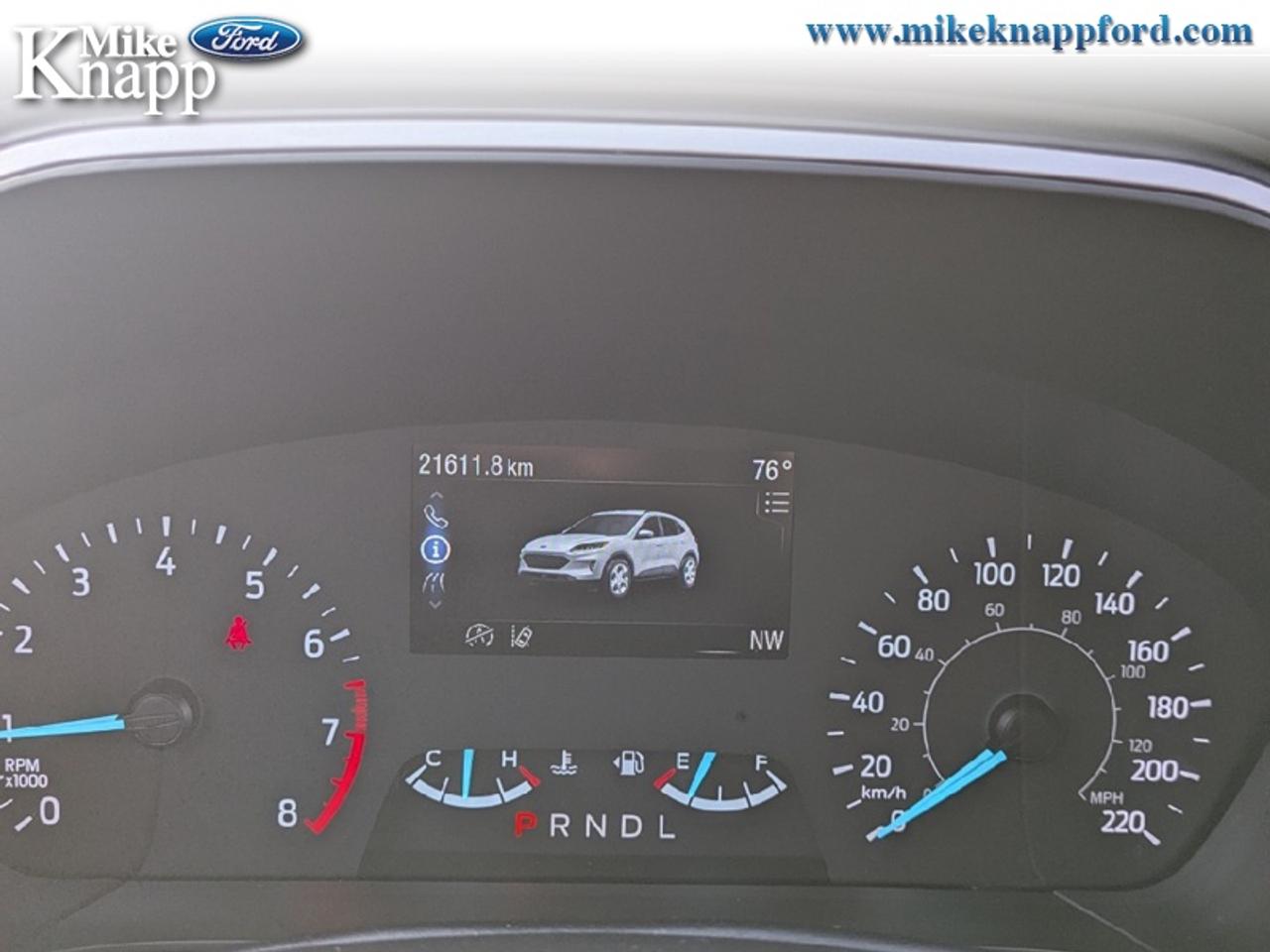 2022 Ford Escape SE Photo