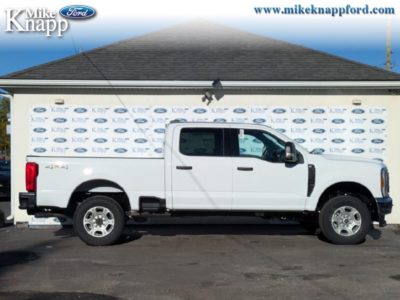 2027 Ford F-250 SUPER DUTY XLT Photo