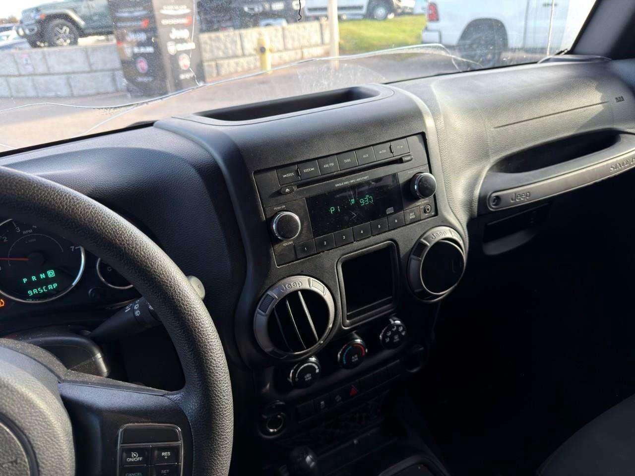 2018 Jeep Wrangler ACCIDENT FREE   4X4   ALLOYS Photo