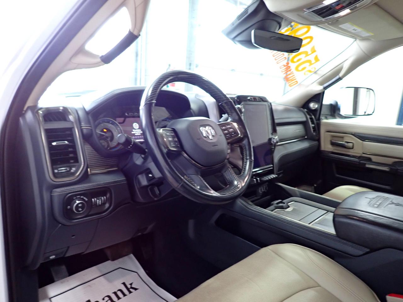 2020 RAM 2500 Limited 4WD MEGA CAB 6'4 BOX LEATHER NAVI *DIESEL** Photo