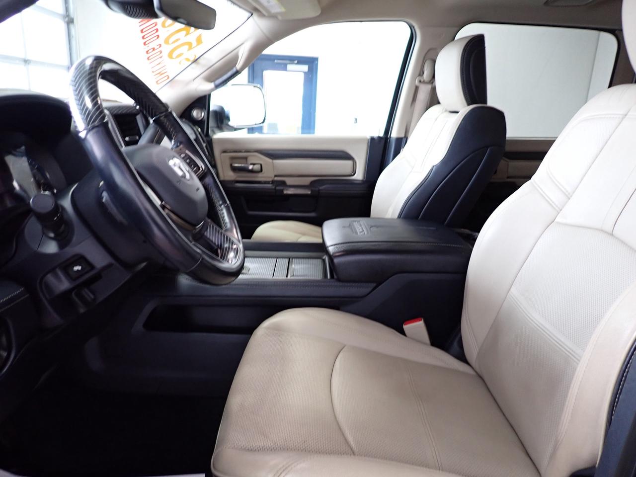 2020 RAM 2500 Limited 4WD MEGA CAB 6'4 BOX LEATHER NAVI *DIESEL** Photo