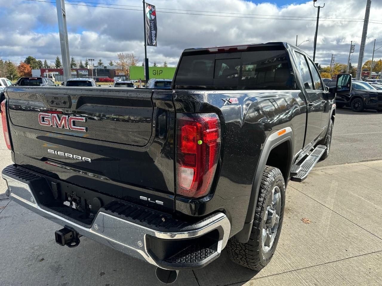 2026 GMC SIERRA 2500HD  Photo4