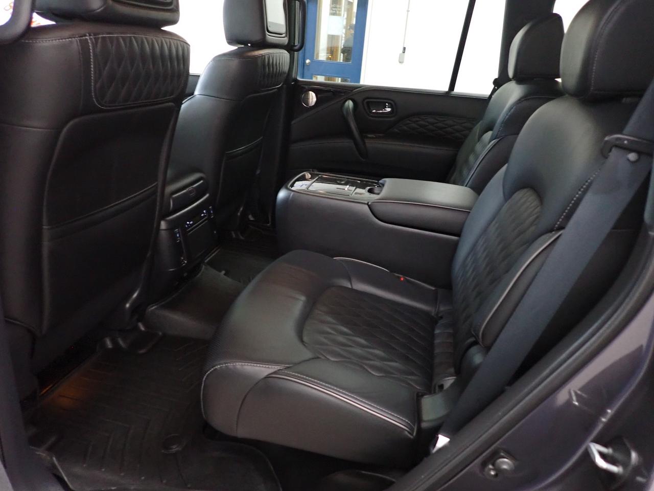 2024 Infiniti QX80 LUXE 4WD LEATHER NAVI SUNROOF 7 PASS Photo