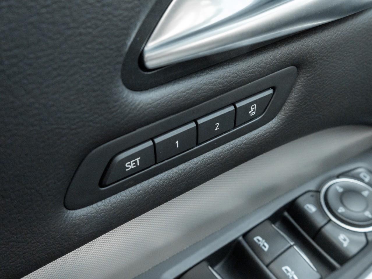 2023 Cadillac XT4 Premium Luxury 4dr All-Wheel Drive Photo