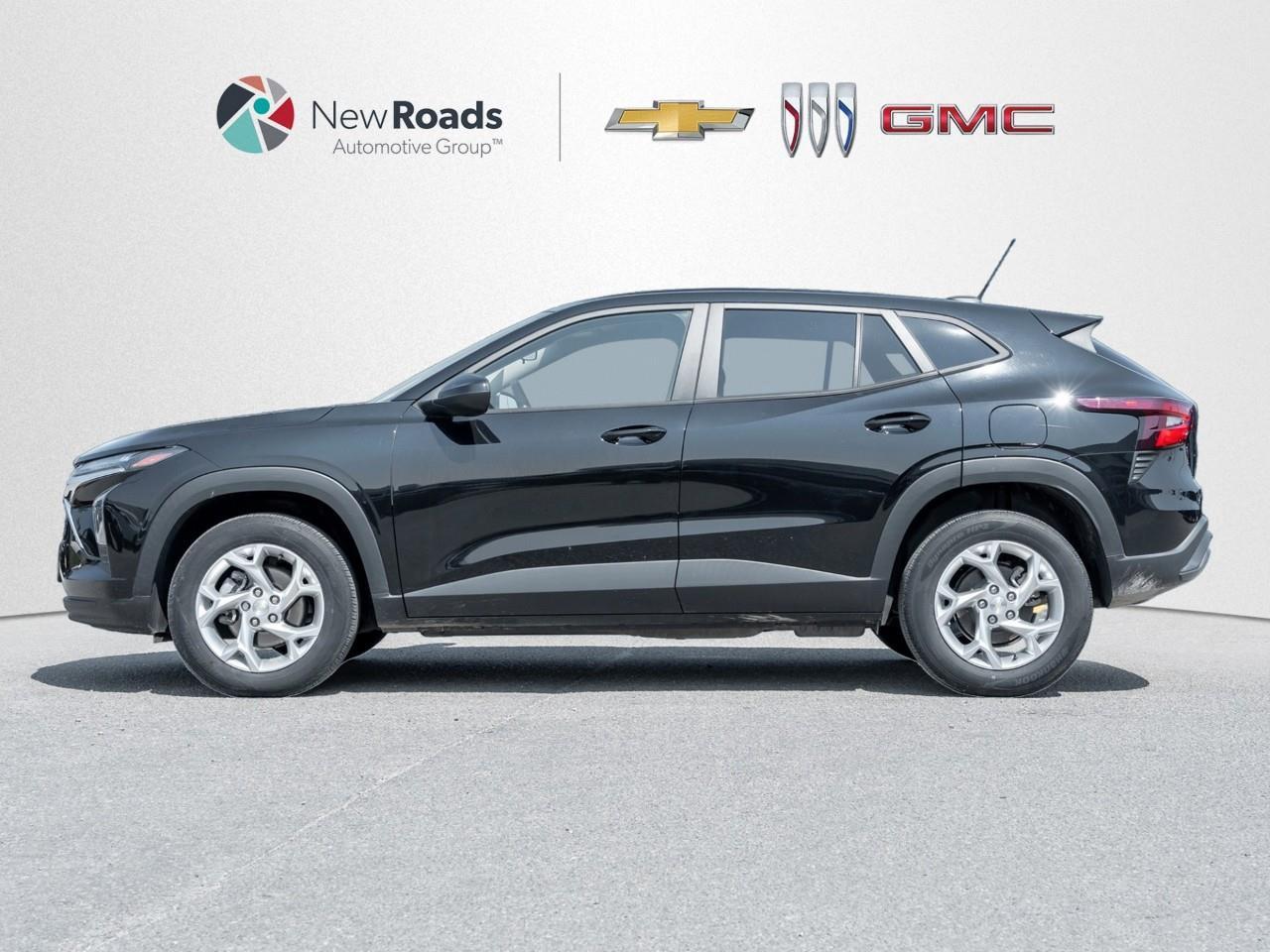 2024 Chevrolet Trax LS 4dr Front-Wheel Drive Photo2
