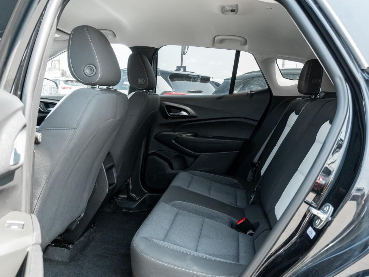 2024 Chevrolet Trax LS 4dr Front-Wheel Drive Photo