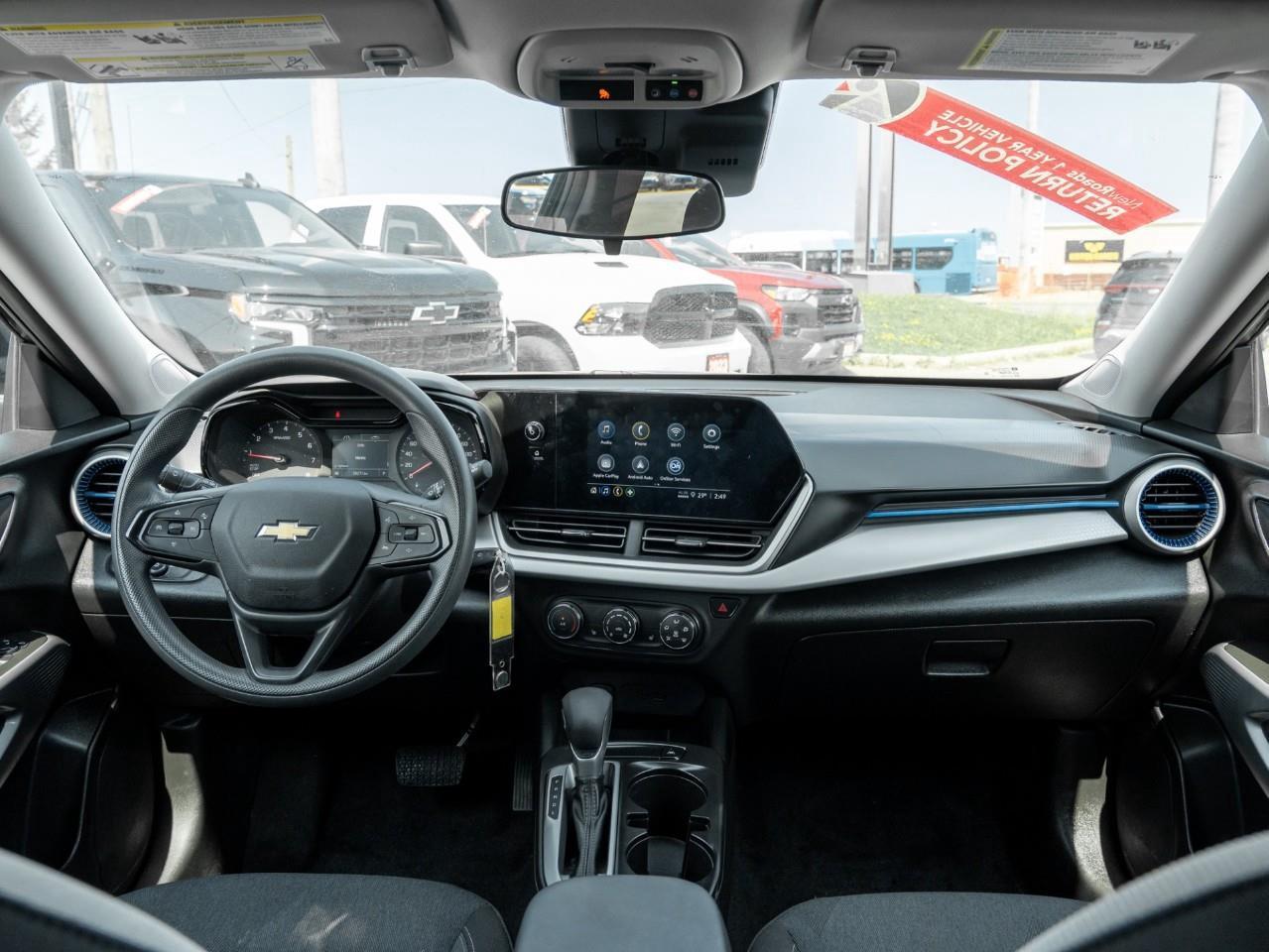 2024 Chevrolet Trax LS 4dr Front-Wheel Drive Photo